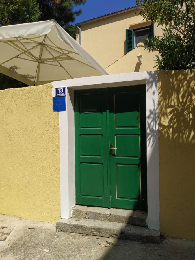 Apartment Zdenka Veli Losinj Exterior photo